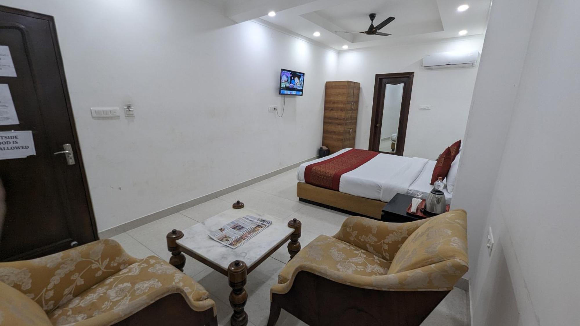 Hotel Moon Taj Near Yashobhoomi Convention Centre Delhi  Eksteriør bilde