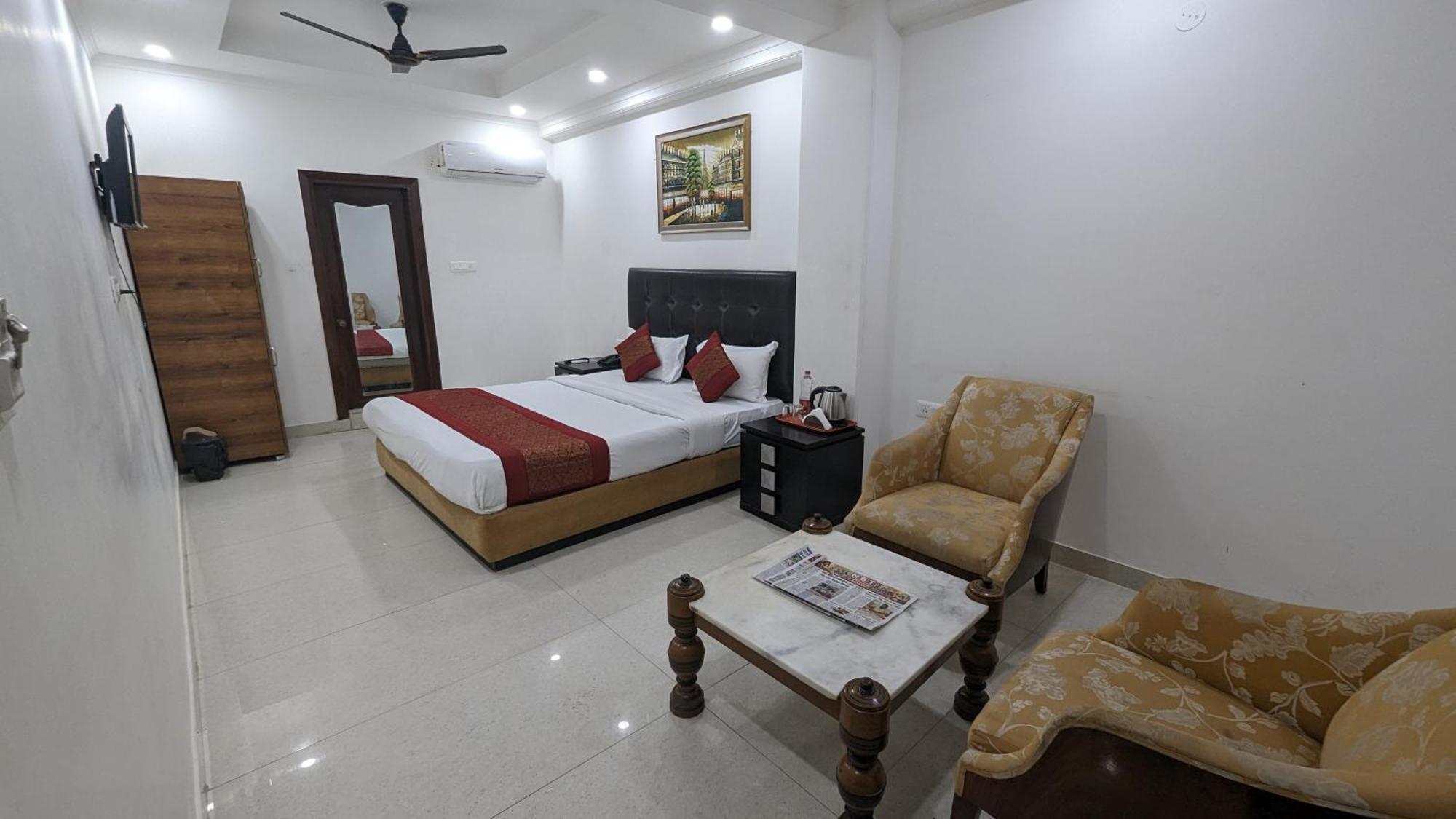 Hotel Moon Taj Near Yashobhoomi Convention Centre Delhi  Eksteriør bilde